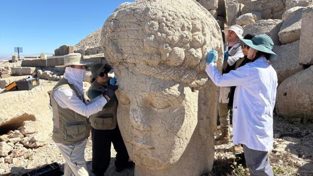 Nemrut Dağı'ndaki eserler nanoteknolojiyle korunmaya devam ediyor