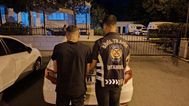 Trafikte bıçakla dehşet saçan sürücüye 180 bin lira ceza haber görseli
