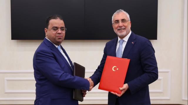 Türkiye ve Libya'dan çalışma ve istihdam alanlarında iş birliği haber görseli