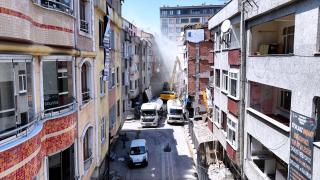 Bakan Kurum'dan Zeytinburnu'ndaki "Yarısı Bizden" kampanyasına ilişkin paylaşım