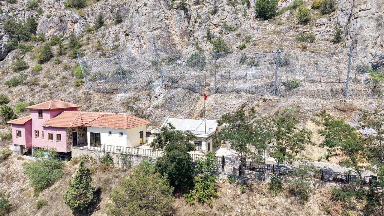 Kontrollü kaya temizliği ve blok düşürme işlemleri gerçekleştirilecek