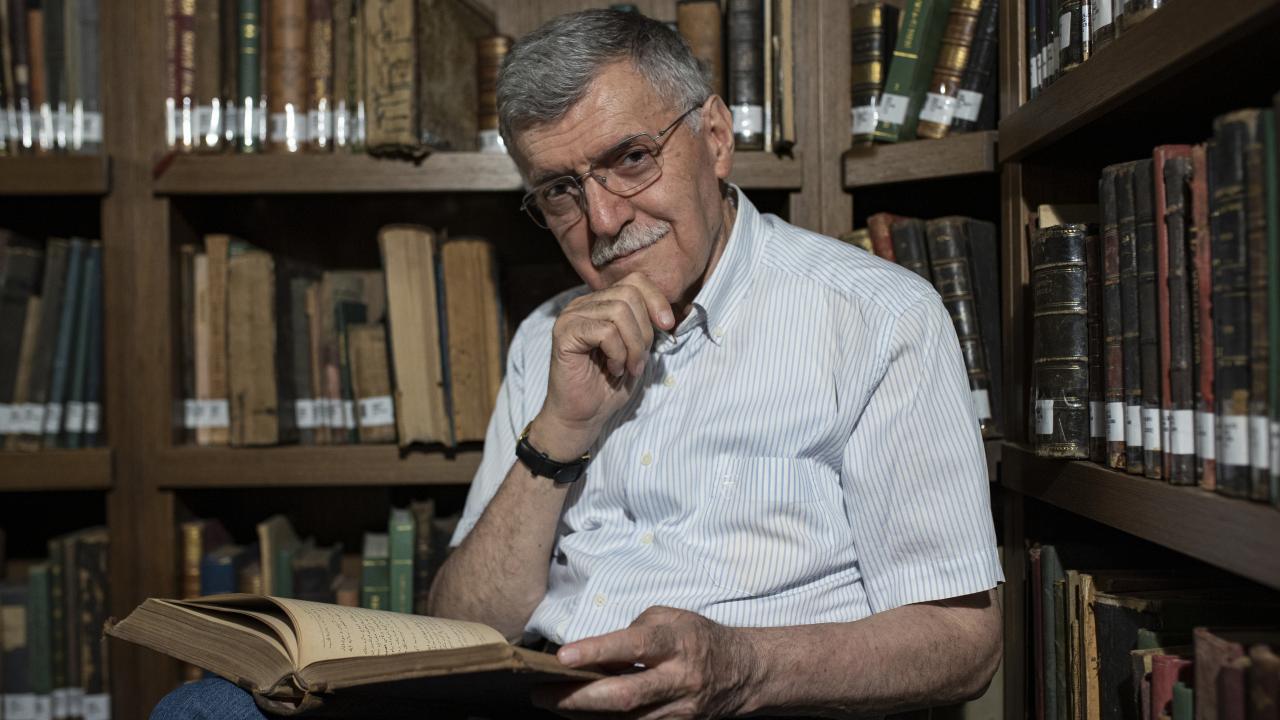 Yazar Ali Haydar Haksal vefat etti