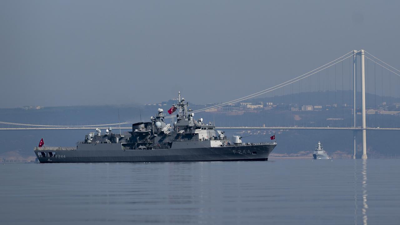 Deniz Kuvvetleri, 30 Ağustos'ta "İstanbul Boğaz Geçişi" yapacak