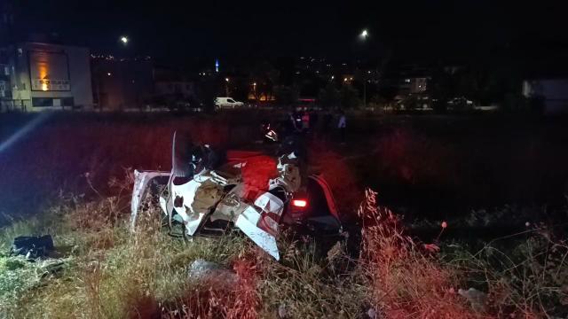 Bursa'da kontrolden çıkan araç takla attı: 5 yaralı haber görseli