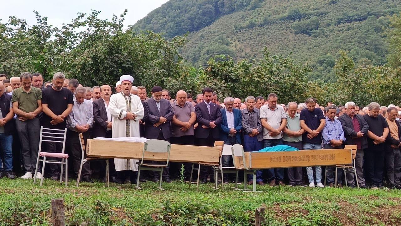 Dere kenarında ölü bulunan kardeşler 30 metreden düşmüş