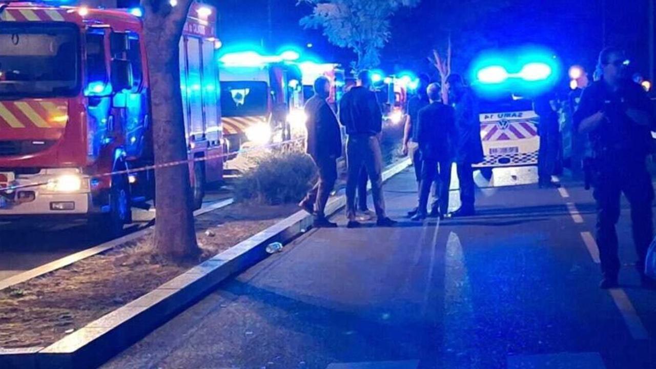 Fransa'da bir sürücü aracını yayaların üzerine sürdü
