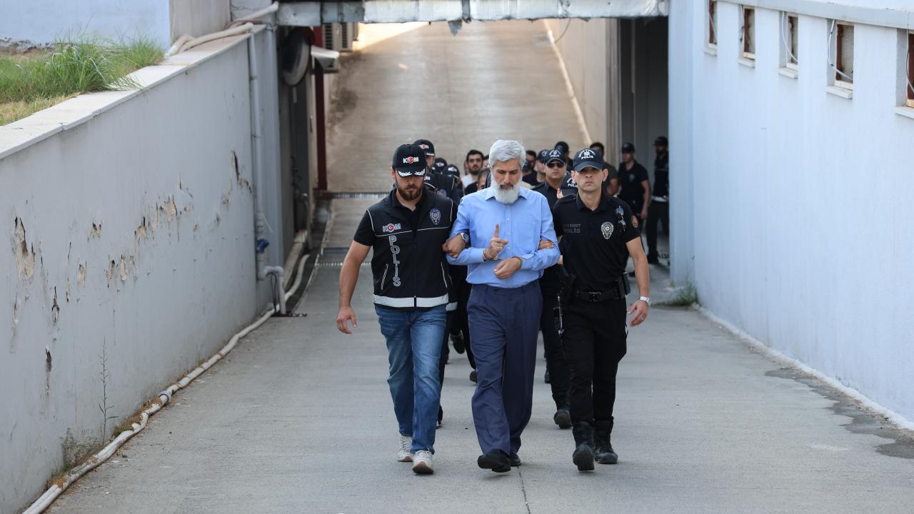 'Kuytulcular' yapılanmasına operasyon: 56 zanlı adliyede