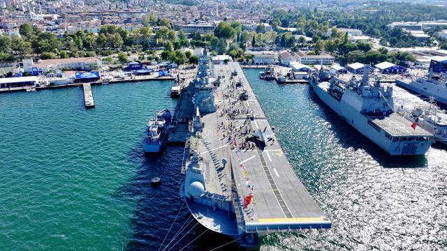 TEKNOFEST Mavi Vatan'da TCG Anadolu ilgi odağı oldu