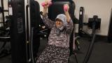 82 yaşındaki parkinson hastası sporla bastonunu attı