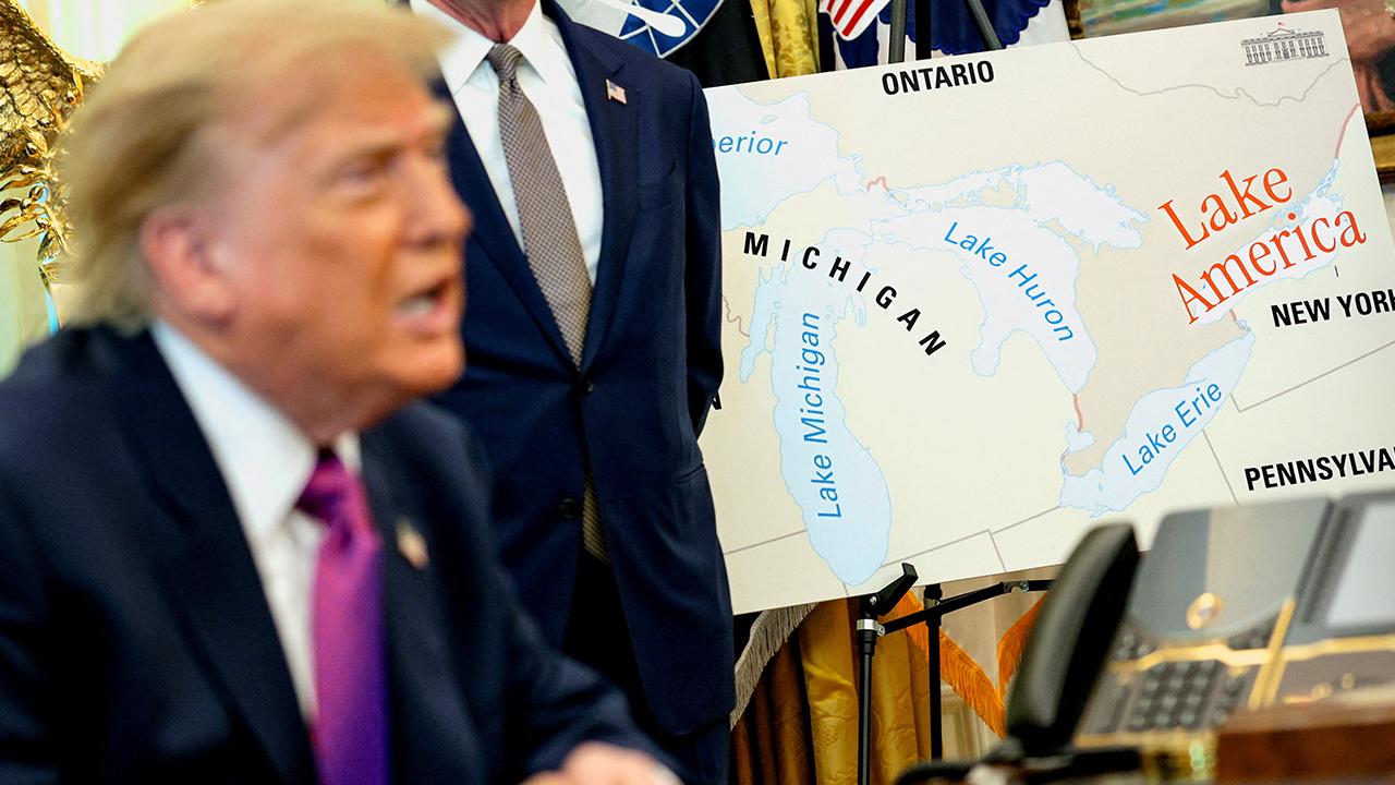 Trump Ontario Gölü'nün adını "Amerika Gölü" olarak değiştiren kararnameyi imzaladı