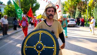 Antalya Korkuteli'de temsili yörük göçü yapıldı