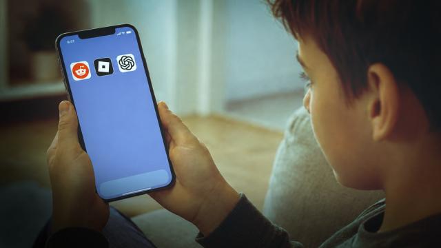 AB, ChatGPT, Reddit ve Roblox'u daha sıkı dijital kurallara tabi tutacak haber görseli