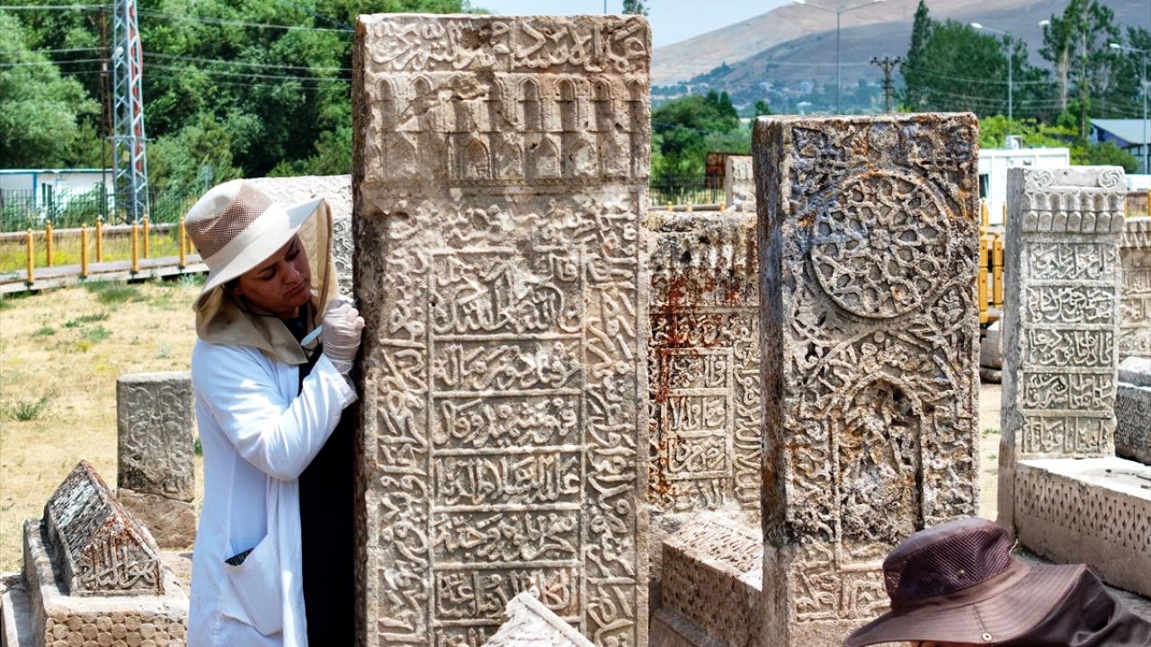 "Çok daha farklı bir eseri ortaya çıkarmış olduk"