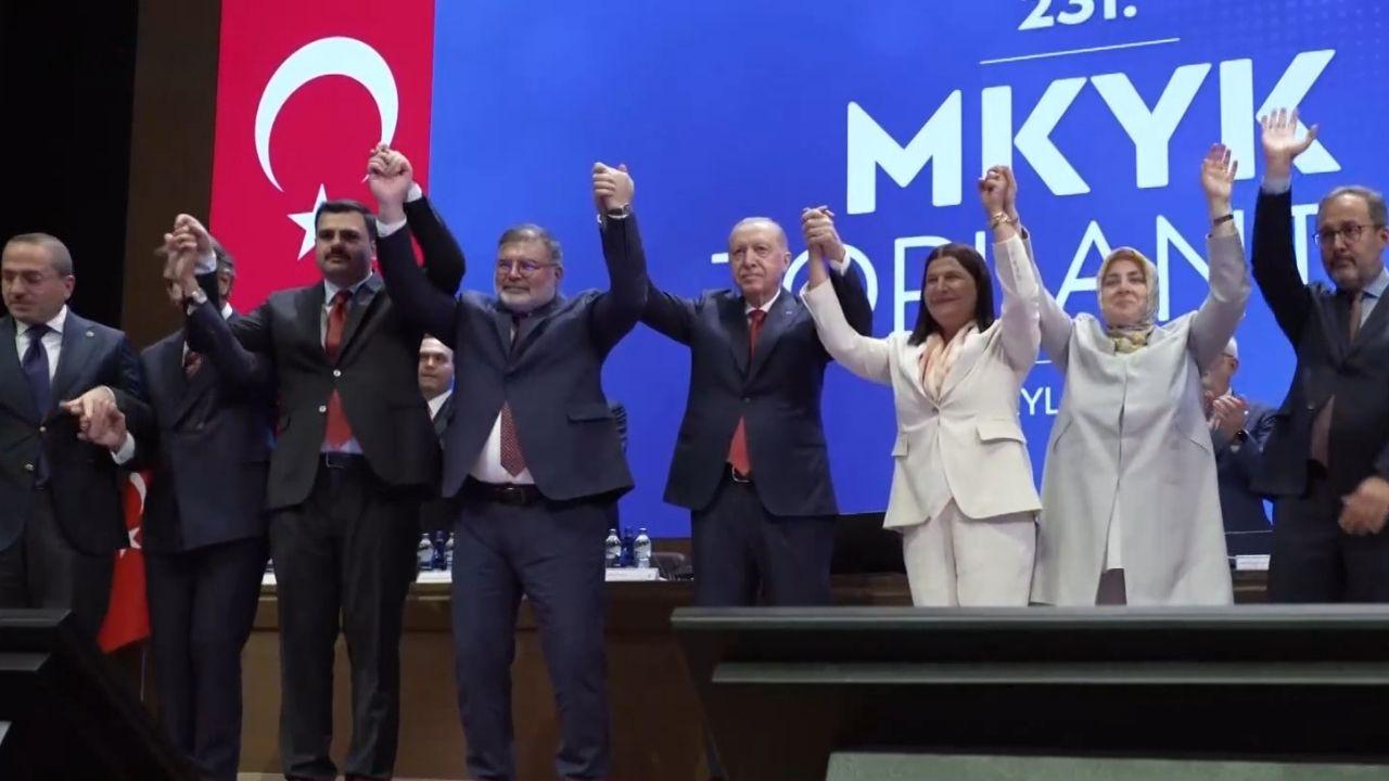 4 belediye başkanı AK Parti'ye katıldı