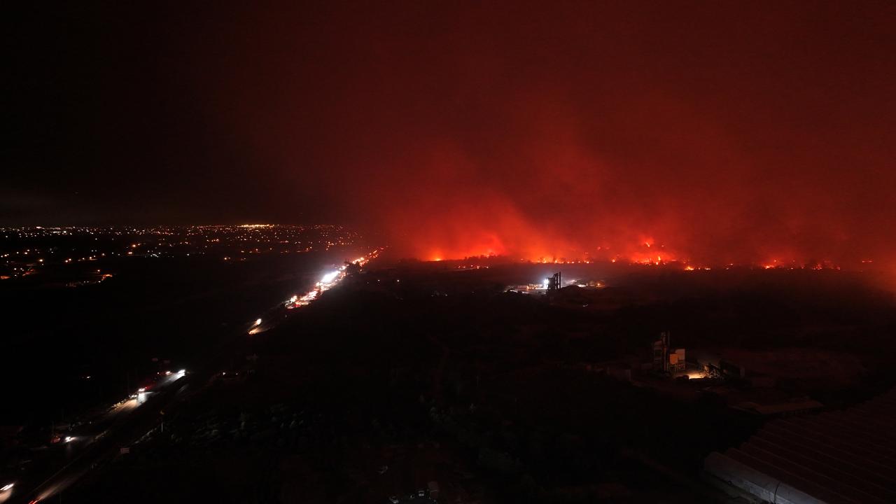 Antalya’nın 3 farklı bölgesinde yangın