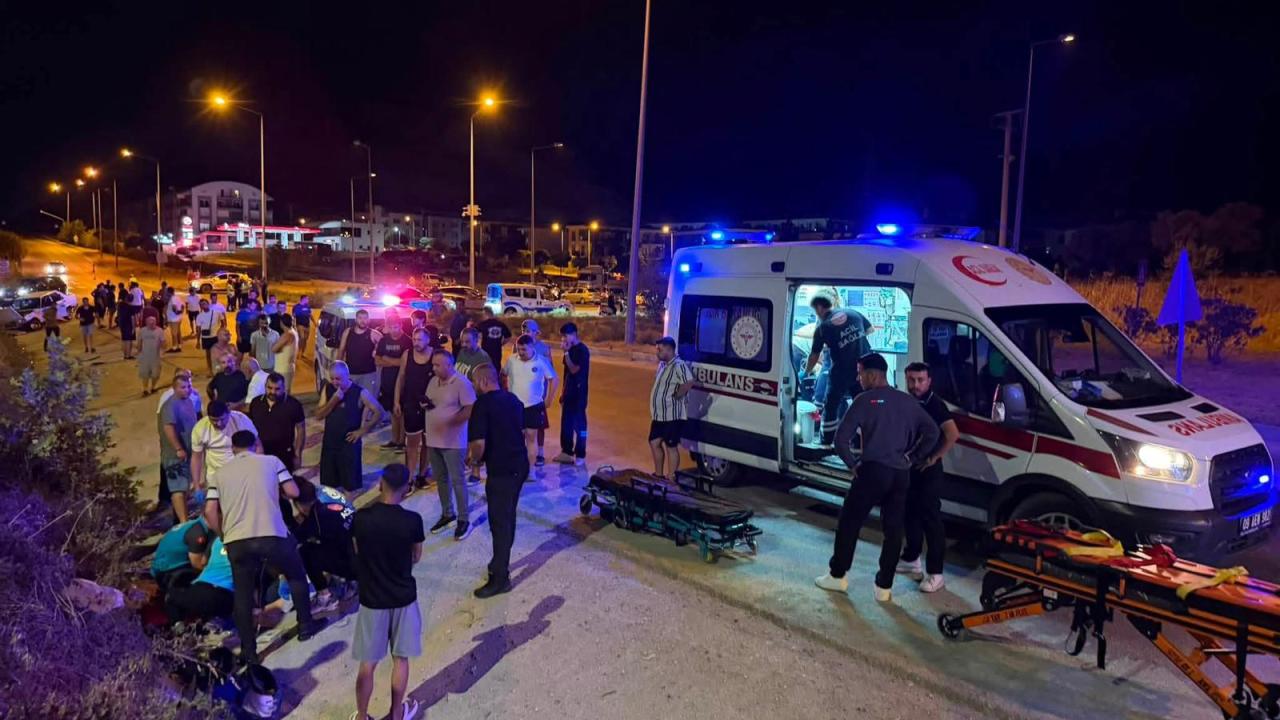 Aydın’da zincirleme kaza; 1 ölü, 1 yaralı
