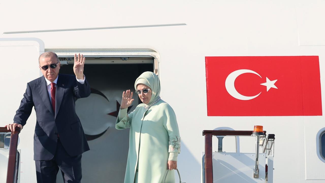 Cumhurbaşkanı Erdoğan Kırgızistan’dan ayrıldı