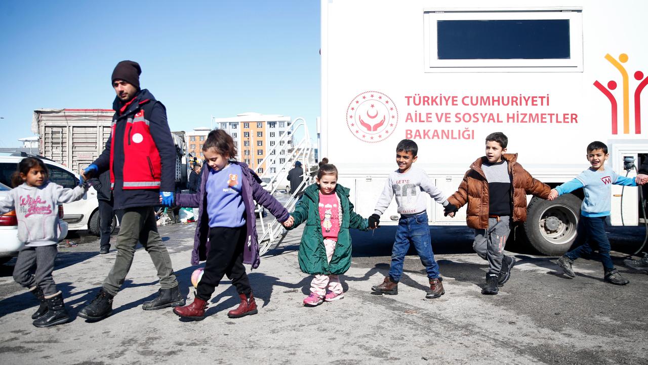 Gönüllülük çalışmaları "İyilik Var" ile dijital ortama taşınacak