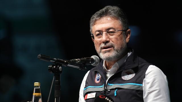 Bakan Yumaklı: Balıkçılık sektöründe geçen yıl 1 milyon 37 bin tonluk üretimle rekor kırdık haber görseli