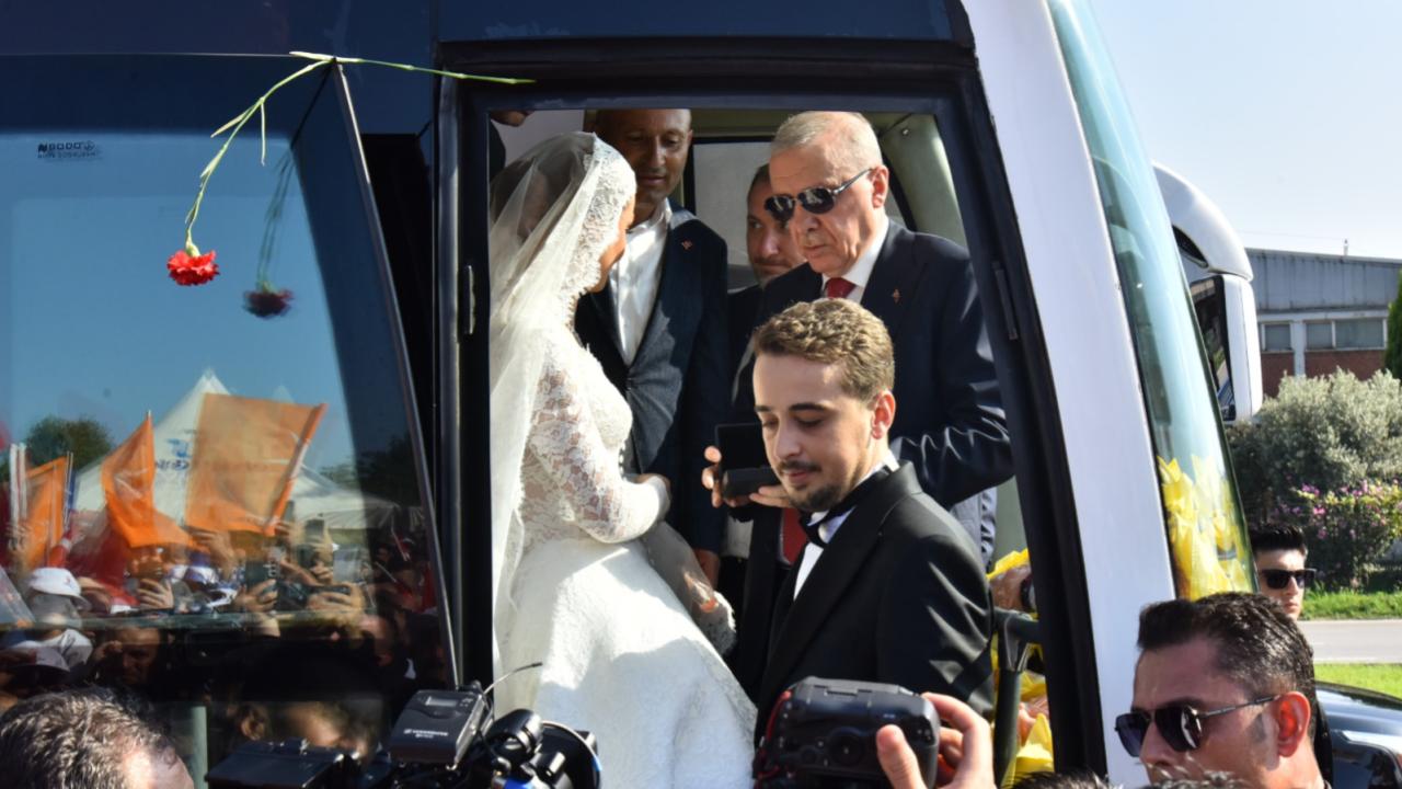 Cumhurbaşkanı Erdoğan'a Samsun'da sevgi seli