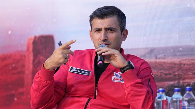 Selçuk Bayraktar: Birkaç sene içinde küçük modüler reaktörleri yapabileceğimize inanıyorum haber görseli