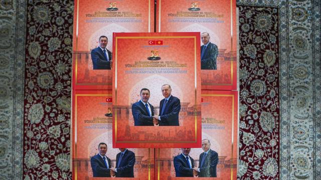 TürkiyeKırgızistan ilişkileri kitaplaştırıldı haber görseli
