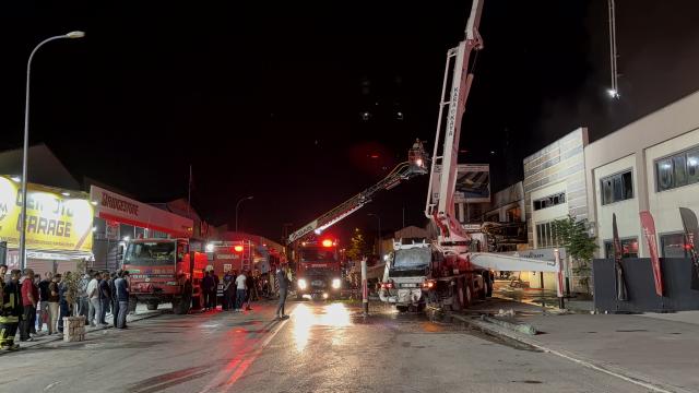 Eskişehir'de iş yerinde çıkan yangın söndürüldü haber görseli