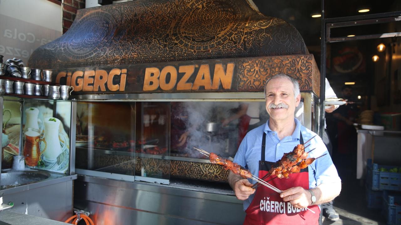 "Günlük 5 kilogram ciğer satarken maç günlerinde 50 kilogram satıyorum"