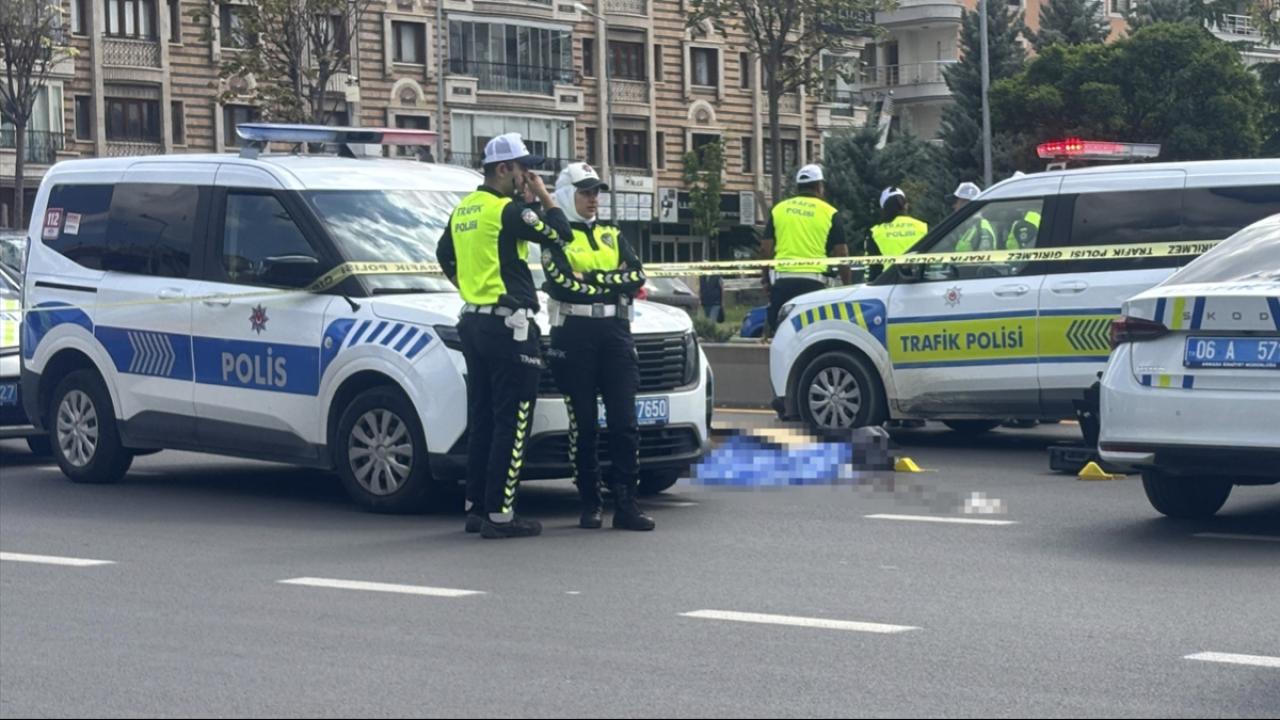 Ankara’da otomobilin çarptığı yaya öldü