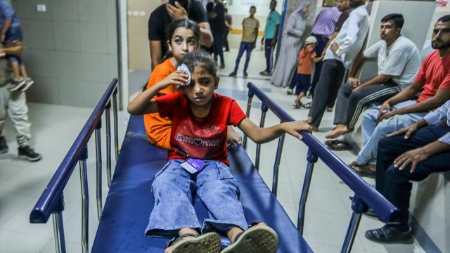 İsrail'in Gazze Şeridi'ne düzenlediği saldırıda 4'ü çocuk 11 Filistinli yaralandı