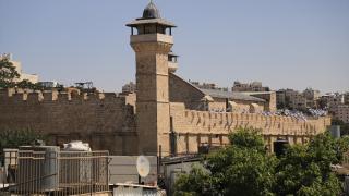 İşgalci İsrail, Harem-i İbrahim Camii'ni yeniden ibadete kapatıyor
