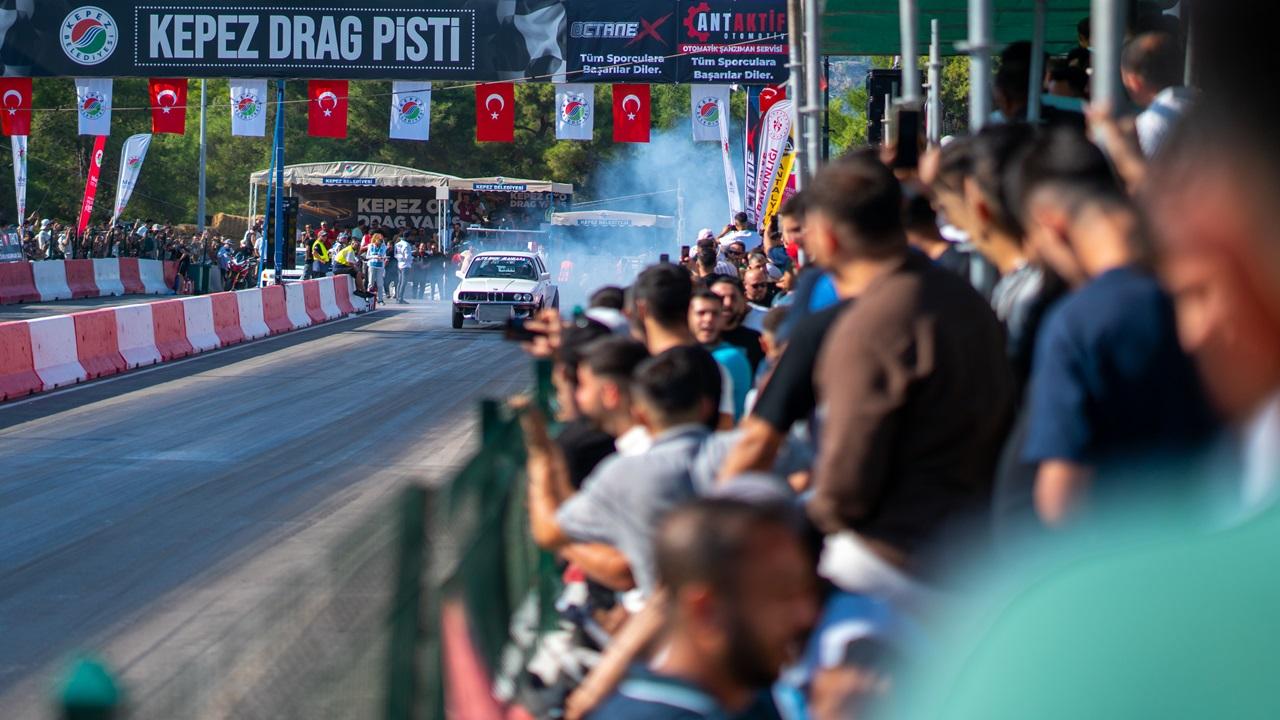 Motor sporları tutkunları Antalya'da bir araya geldi