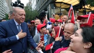 Cumhurbaşkanı Erdoğan'a Türkevi'nde coşkulu karşılama
