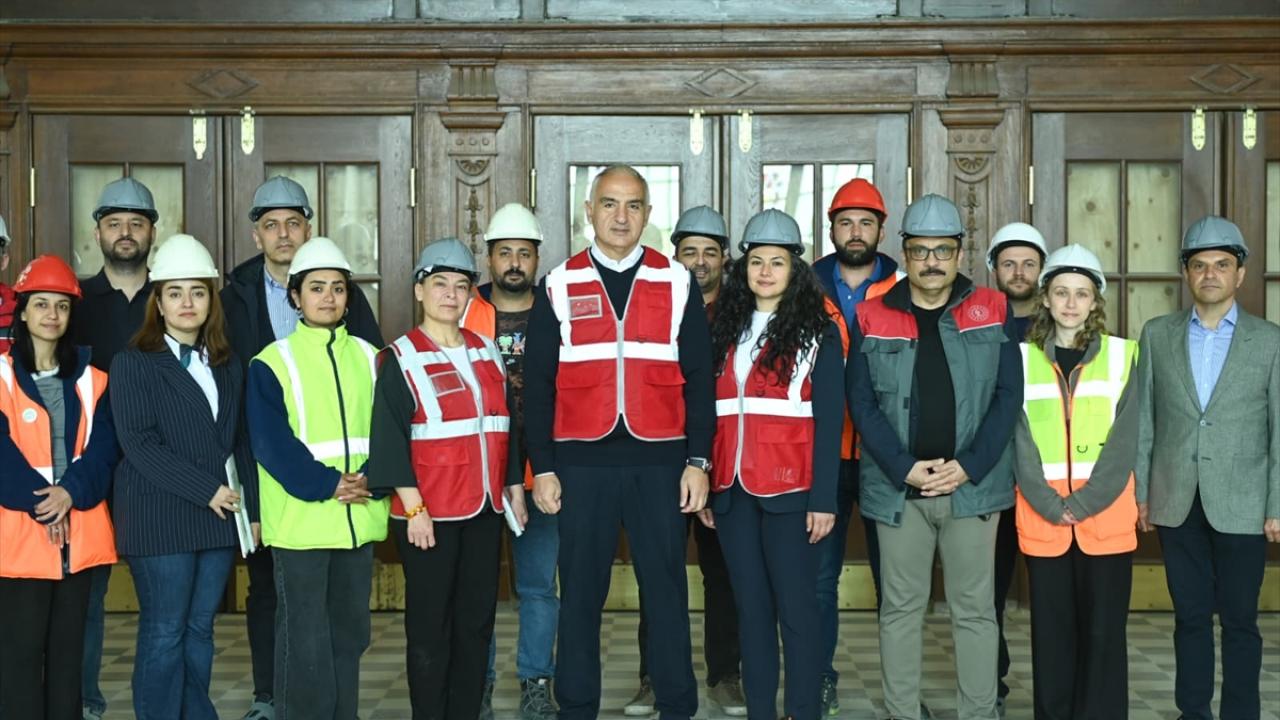 Orijinal projelerdeki yaklaşık 1000 ahşap kazık incelendi