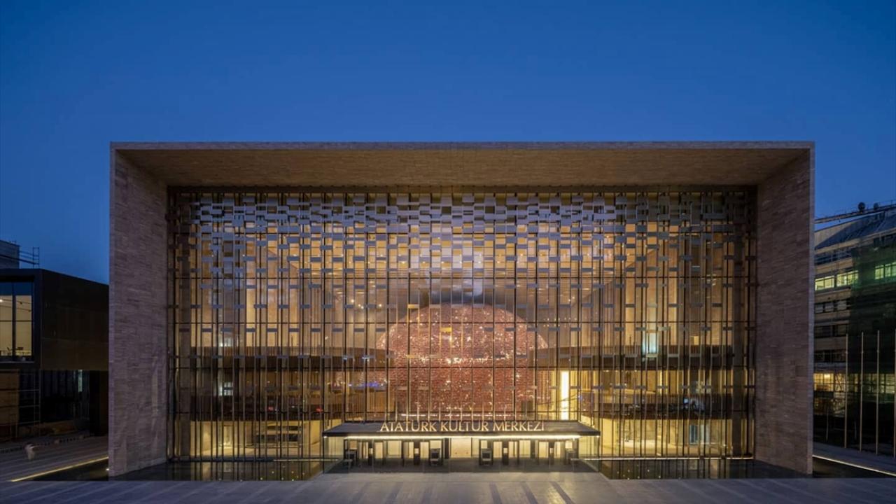 Açılış Royal Philharmonic Orchestra ile yapılacak