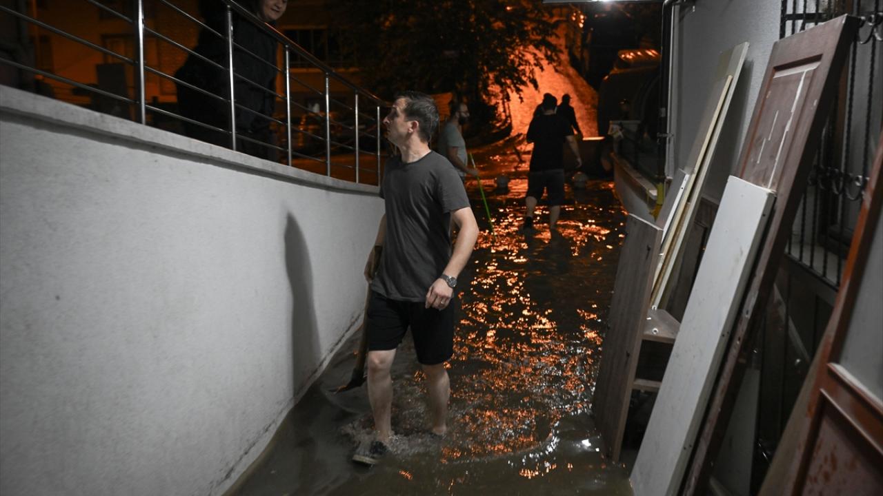 Vatandaşlar uzun süredir devam eden sorunlara karşı tepkili