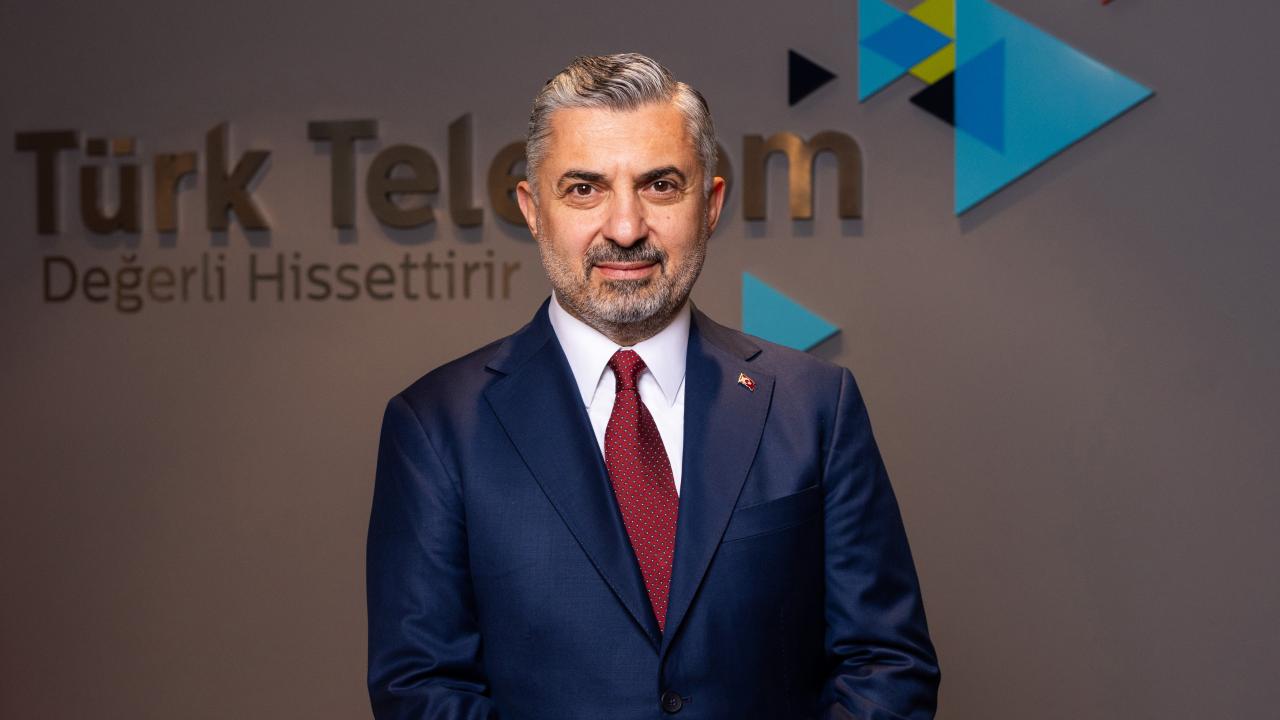 Türk Telekom CEO’su Şahin: Yerli cep telefonu Malatya’da üretilecek