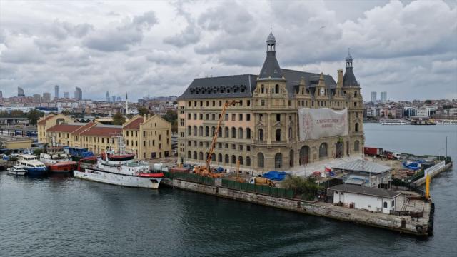 Haydarpaşa'da ilk etabın 2027'de tamamlanması hedefleniyor