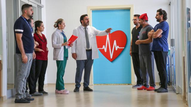 117 kalp merkeziyle ileri tanı ve tedavi hizmeti sunuluyor haber görseli