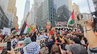 Eli kanlı Netanyahu New York sokaklarında protesto edildi