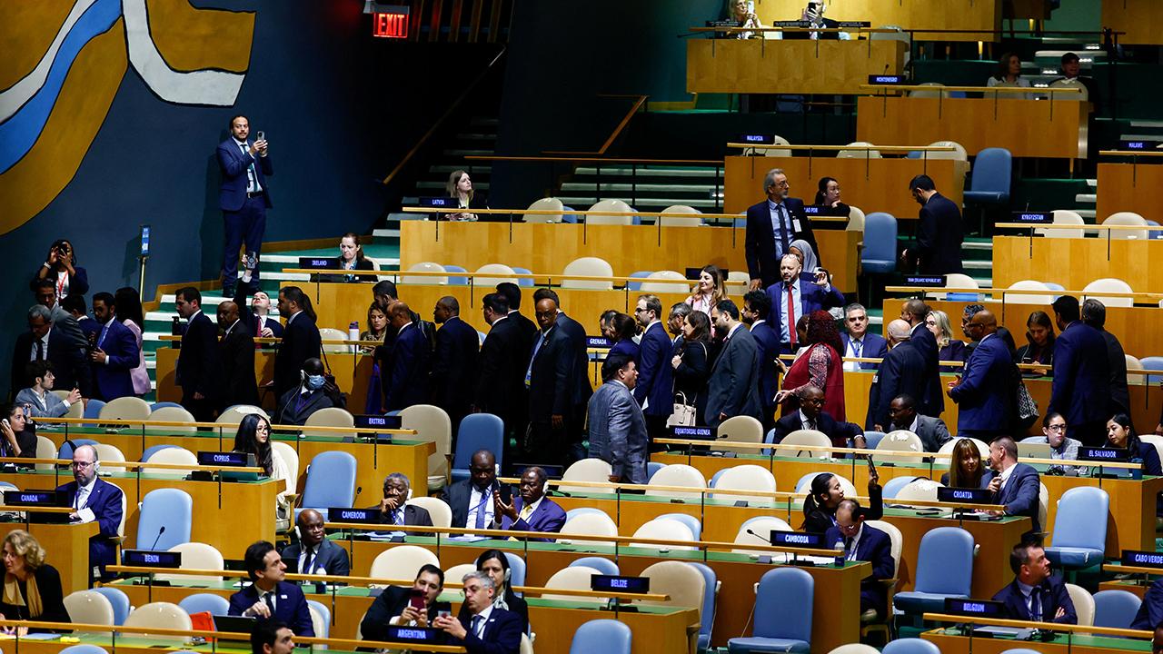 Katil Netanyahu BM'de protesto edildi