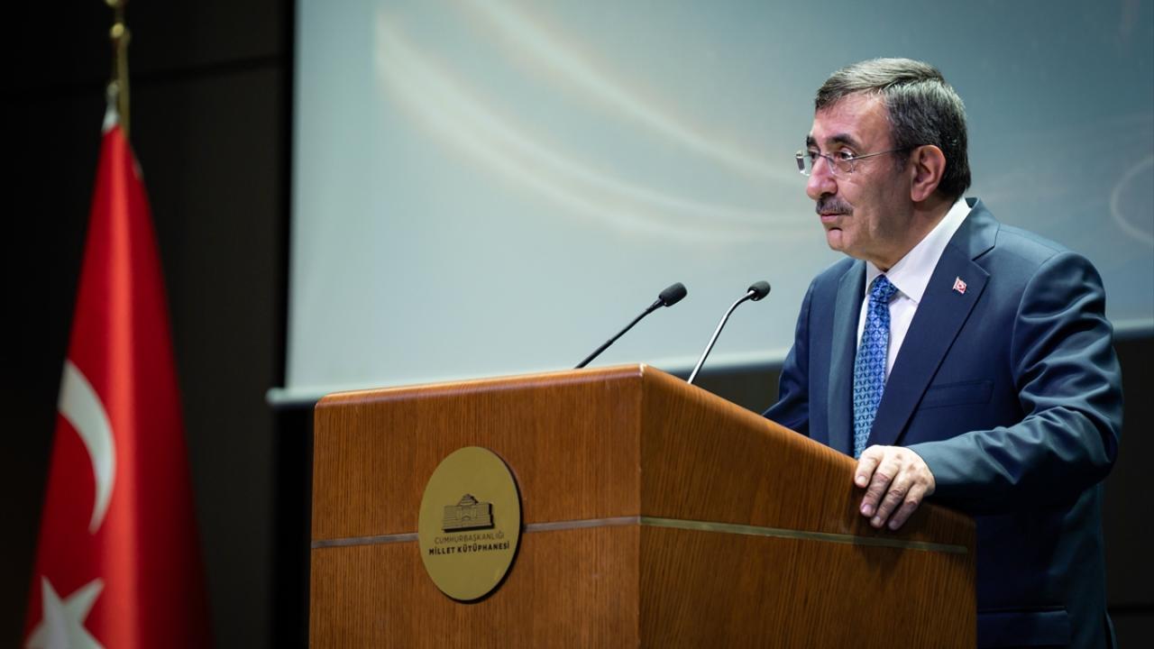 Cumhurbaşkanı Yardımcısı Yılmaz: Spor bizi ayrıştırmamalı, birleştirmeli