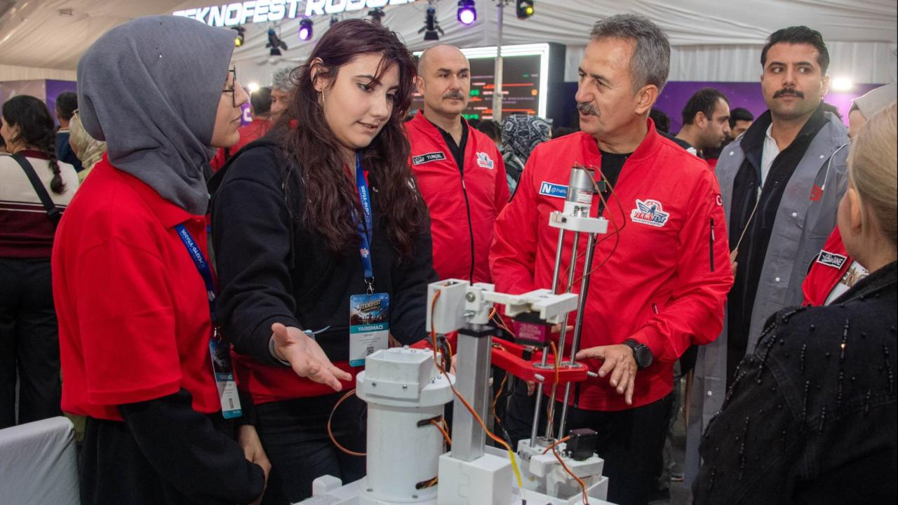 Savunma Sanayii Başkanı Görgün: Savunma sanayimizin en büyük gücü, gençlerin aklı ve yüreğidir