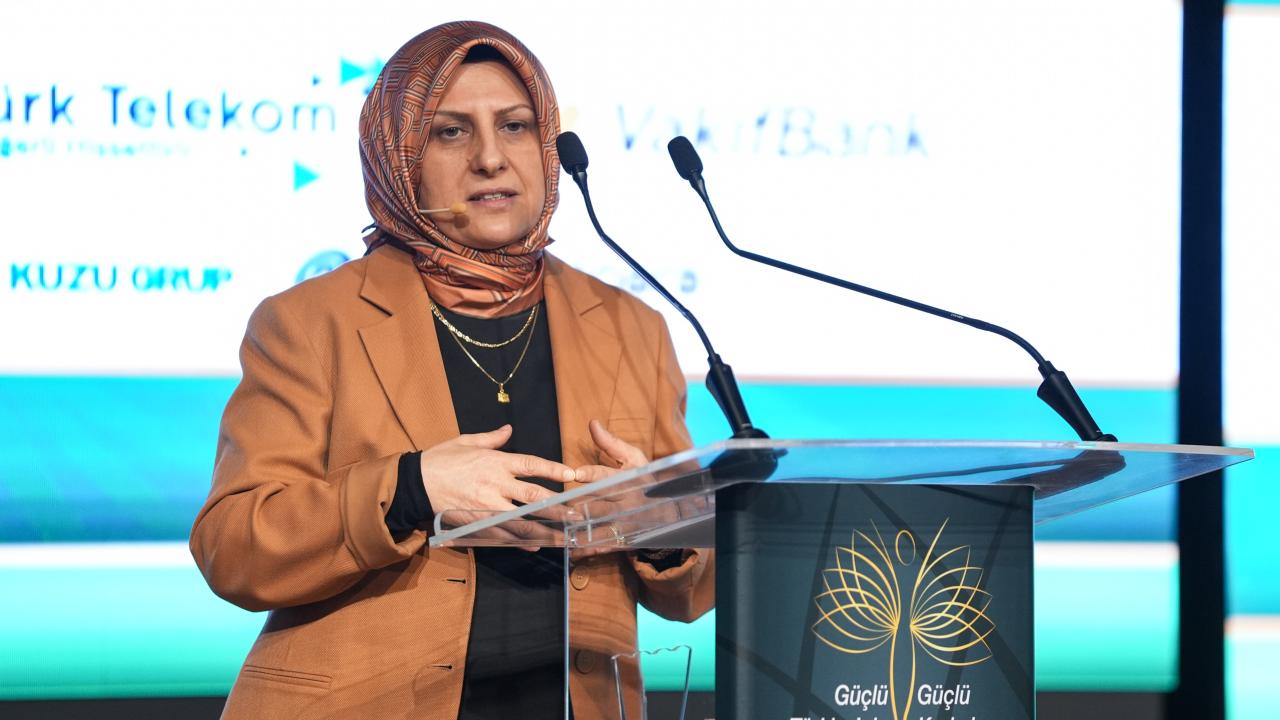 AK Parti Genel Başkan Yardımcılığına Hülya Terzioğlu atandı