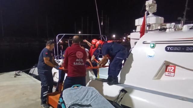 Antalya'da ticari gemide yaralanan kişi tahliye edildi haber görseli