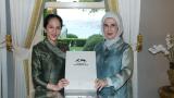 Emine Erdoğan Kamboçya Başbakanı Manet'in eşi Chanmony ile görüştü