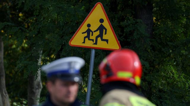 Polonya'da İkinci Dünya Savaşı'ndan kalma bomba nedeniyle 3 bin kişi tahliye ediliyor haber görseli