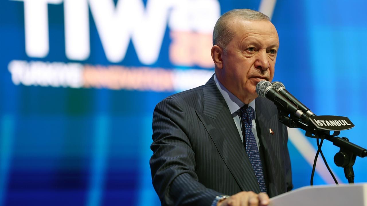 Erdoğan: Sermaye piyasalarını terörize etmek, ekonominin altını oymaktır