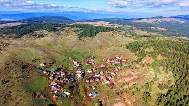 Çankırı'da Yapraklı Yaylası sonbahar renklerine büründü