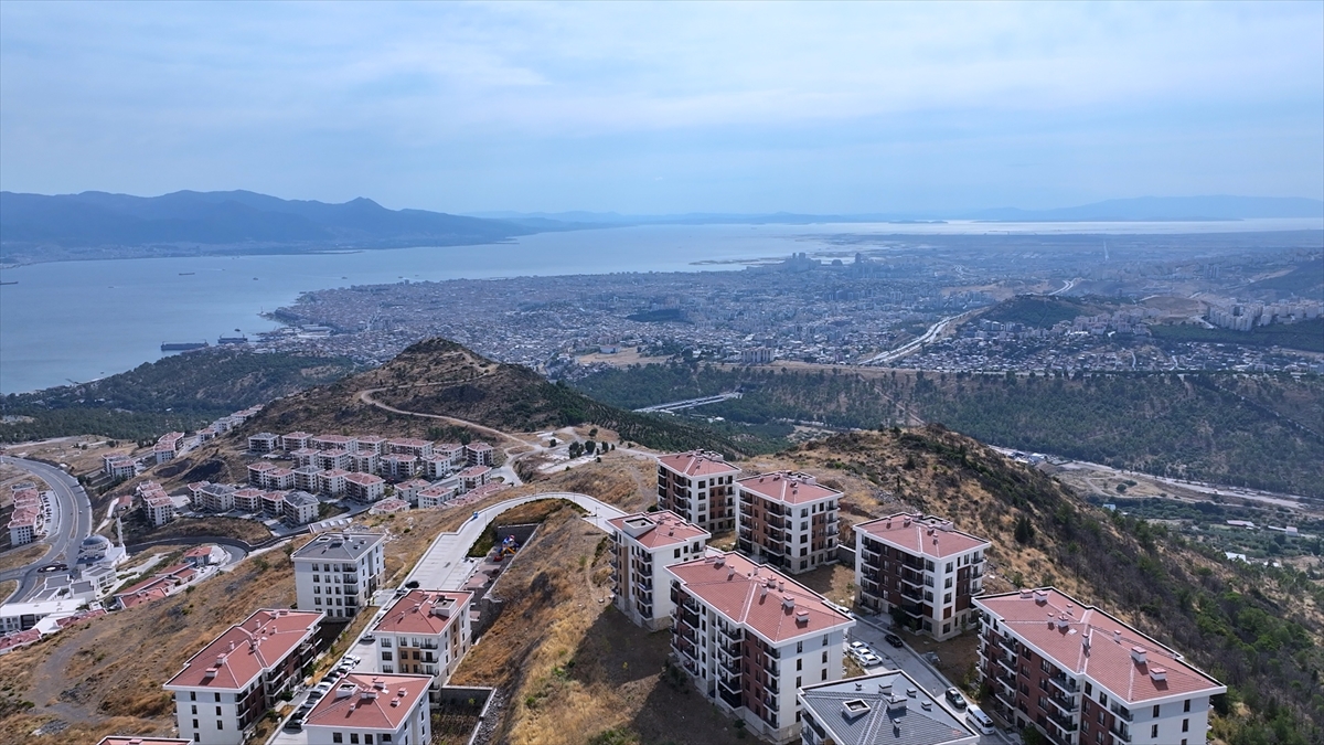 Bakan Kurum'dan İzmir depreminin 6. yılına ilişkin paylaşım